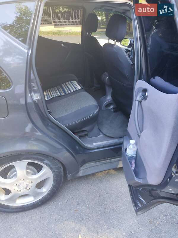 Хетчбек Mercedes-Benz A-Class 2000 в Києві фото 22 Хетчбек Mercedes-Benz A-Class 2000 в Києві