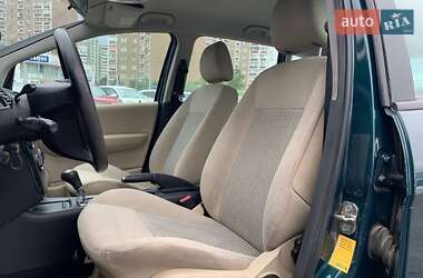 Хэтчбек Mercedes-Benz A-Class 2005 в 