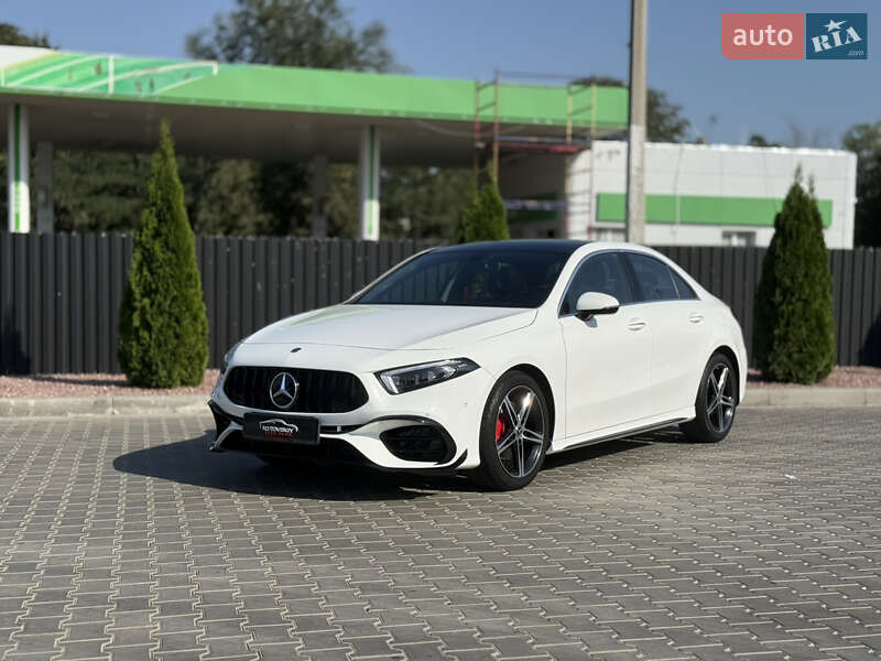 Седан Mercedes-Benz A-Class 2021 в 