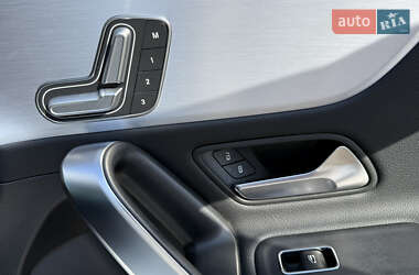 Седан Mercedes-Benz A-Class 2021 в 