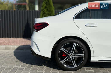 Седан Mercedes-Benz A-Class 2021 в 