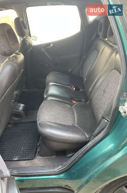 Хэтчбек Mercedes-Benz A-Class 1998 в 