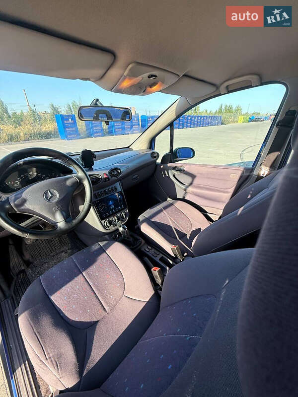 Хэтчбек Mercedes-Benz A-Class 2002 в Виннице