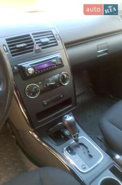 Хэтчбек Mercedes-Benz A-Class 2008 в 