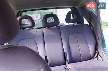 Хэтчбек Mercedes-Benz A-Class 2000 в 