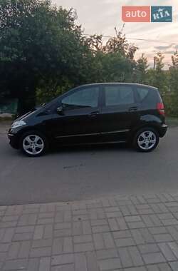 Хэтчбек Mercedes-Benz A-Class 2005 в 