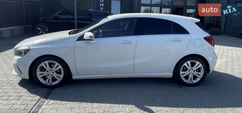 Хэтчбек Mercedes-Benz A-Class 2016 в Львове