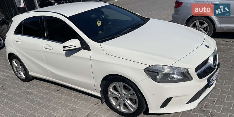 Хэтчбек Mercedes-Benz A-Class 2016 в Львове