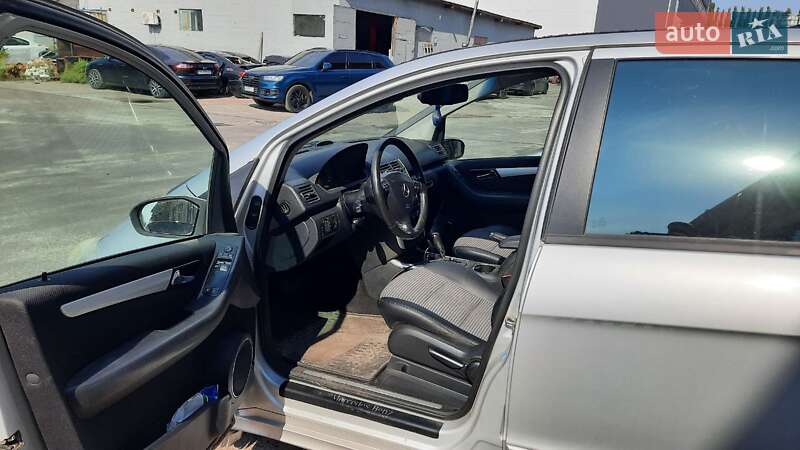 Хэтчбек Mercedes-Benz A-Class 2006 в Киеве