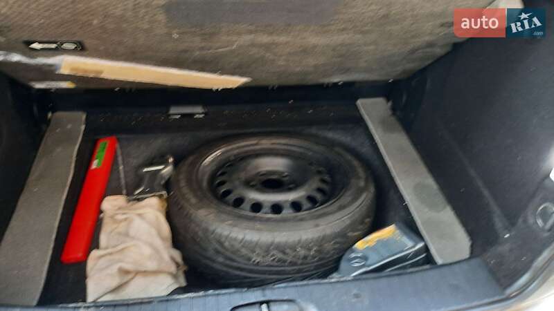 Хэтчбек Mercedes-Benz A-Class 2006 в Киеве