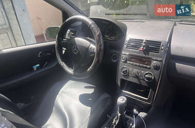 Хэтчбек Mercedes-Benz A-Class 2005 в 