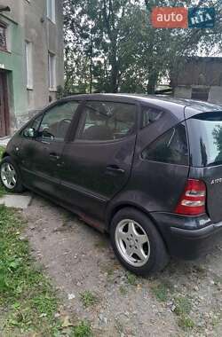 Хэтчбек Mercedes-Benz A-Class 2002 в 