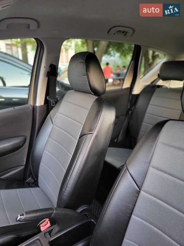 Хэтчбек Mercedes-Benz A-Class 2004 в Шепетовке фото 7 Хэтчбек Mercedes-Benz A-Class 2004 в Шепетовке