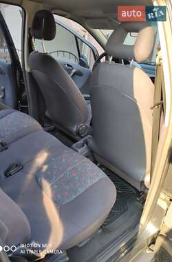 Хэтчбек Mercedes-Benz A-Class 1999 в 