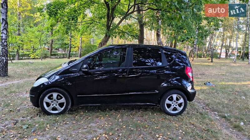 Хэтчбек Mercedes-Benz A-Class 2010 в Луцке