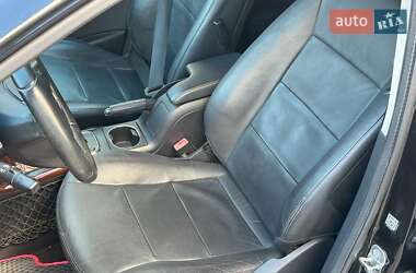 Хэтчбек Mercedes-Benz A-Class 2010 в 