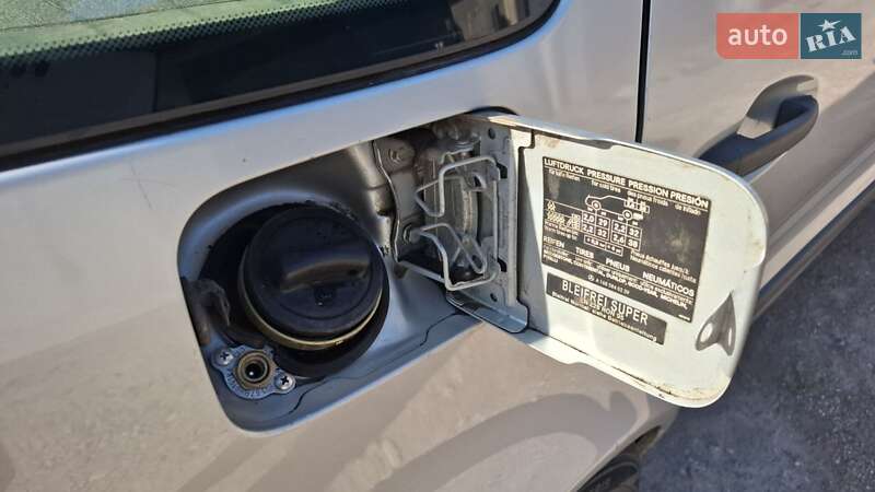 Хэтчбек Mercedes-Benz A-Class 2004 в Борисполе фото 12 Хэтчбек Mercedes-Benz A-Class 2004 в Борисполе