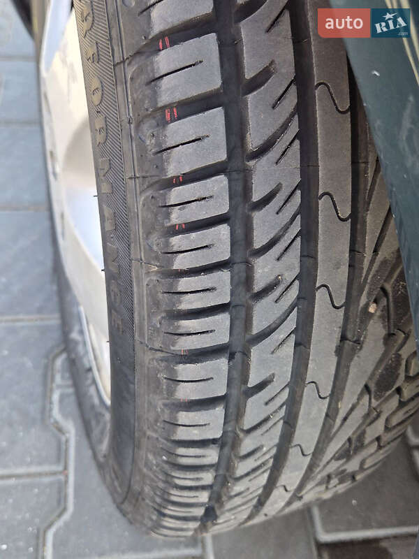 Хэтчбек Mercedes-Benz A-Class 2001 в Снигиревке