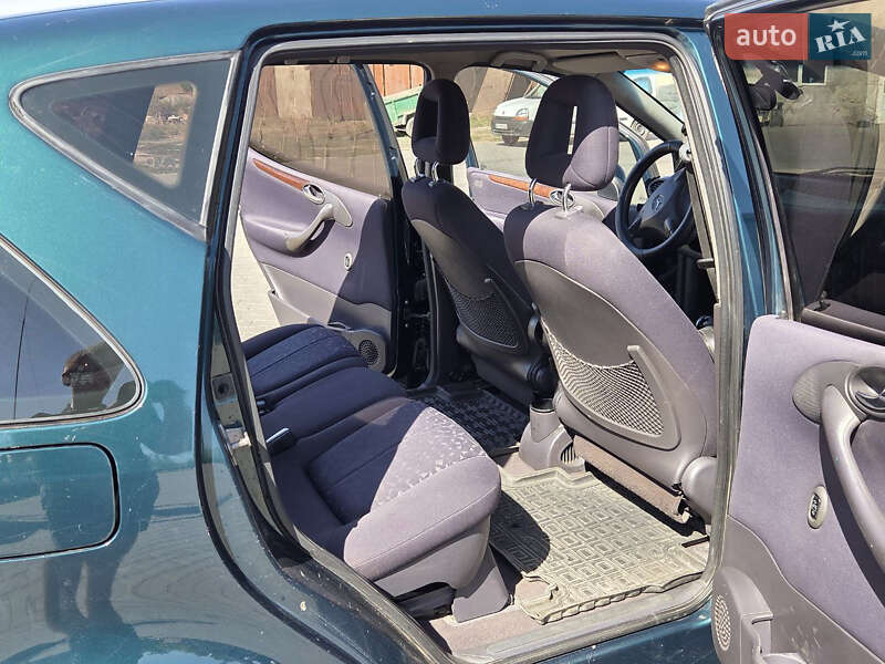 Хэтчбек Mercedes-Benz A-Class 2001 в Снигиревке