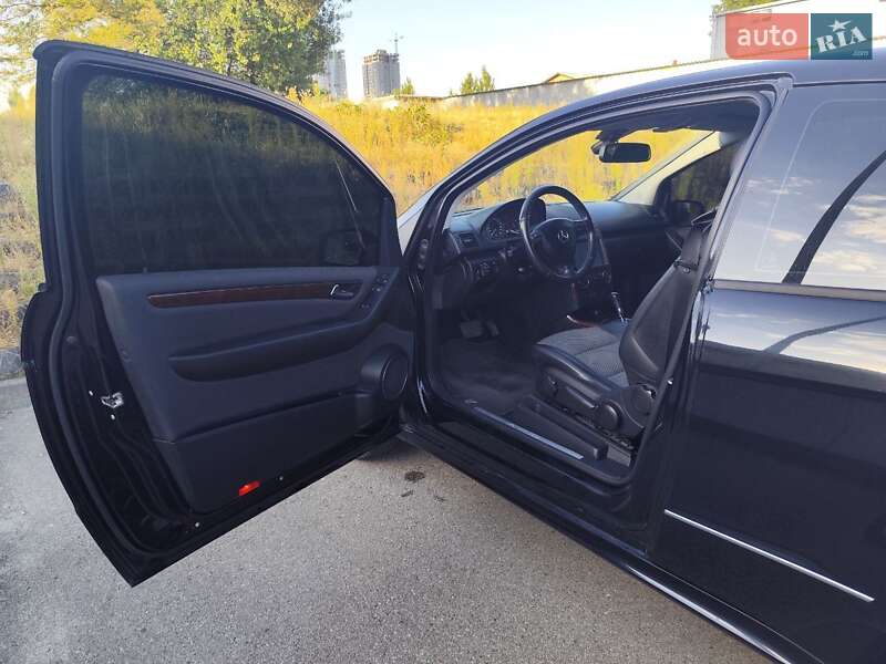 Купе Mercedes-Benz A-Class 2010 в Києві