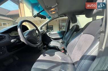 Хэтчбек Mercedes-Benz A-Class 2002 в 
