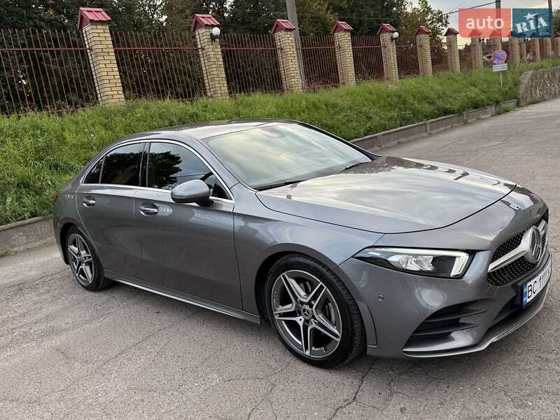 Седан Mercedes-Benz A-Class 2019 в Львове