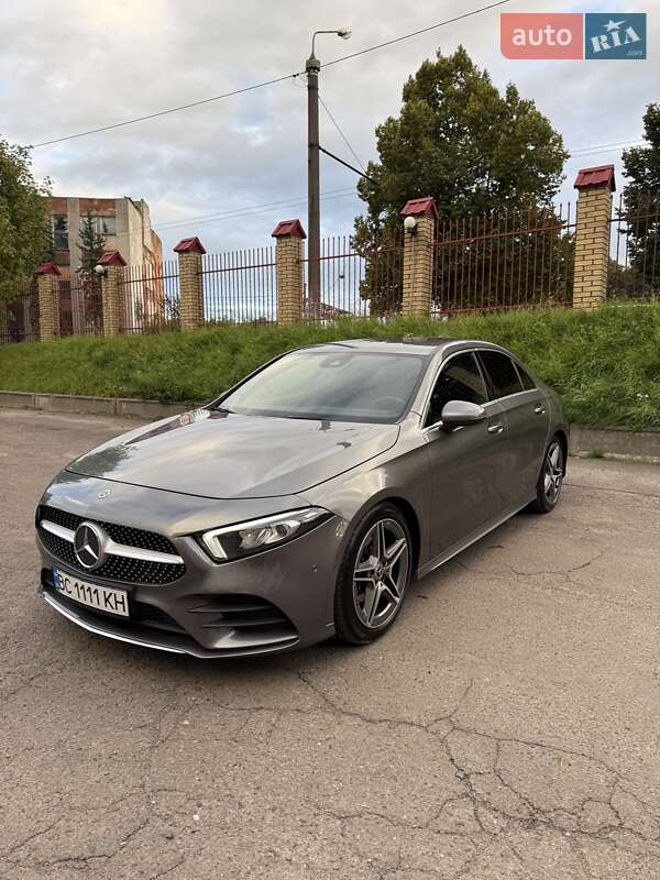 Седан Mercedes-Benz A-Class 2019 в 
