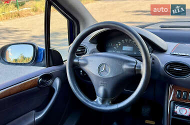 Хэтчбек Mercedes-Benz A-Class 2001 в 