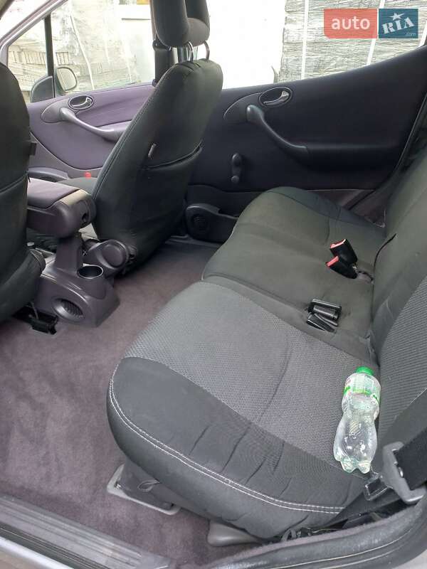 Хэтчбек Mercedes-Benz A-Class 2001 в Днепре фото 10 Хэтчбек Mercedes-Benz A-Class 2001 в Днепре