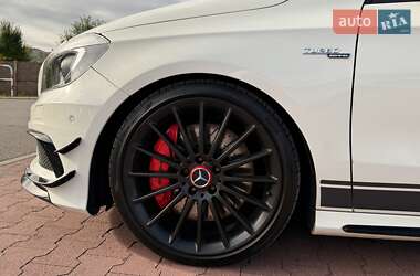 Хэтчбек Mercedes-Benz A-Class 2013 в 