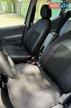 Хетчбек Mercedes-Benz A-Class 1999 в 