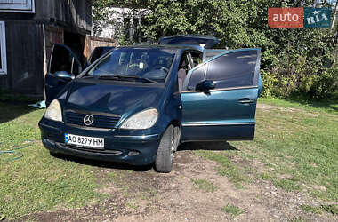 Хэтчбек Mercedes-Benz A-Class 2001 в 