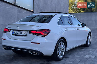 Седан Mercedes-Benz A-Class 2019 в 