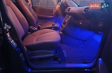 Хэтчбек Mercedes-Benz A-Class 2003 в 