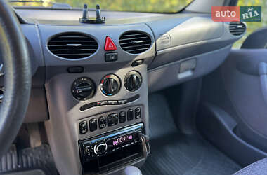 Хэтчбек Mercedes-Benz A-Class 2000 в 