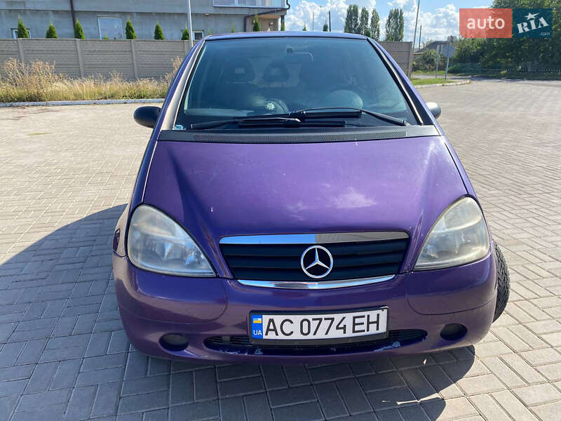 Хэтчбек Mercedes-Benz A-Class 2000 в Иваничах