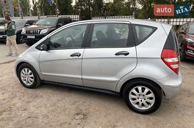 Хэтчбек Mercedes-Benz A-Class 2005 в 