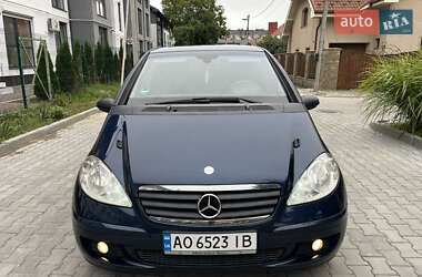 Хэтчбек Mercedes-Benz A-Class 2005 в 