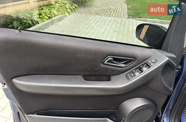 Хэтчбек Mercedes-Benz A-Class 2005 в 
