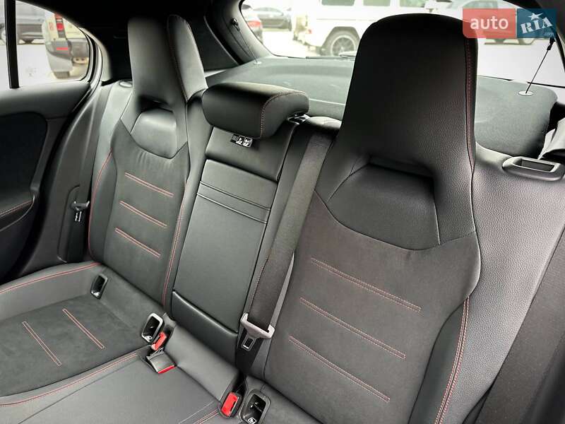 Хетчбек Mercedes-Benz A-Class 2021 в Києві