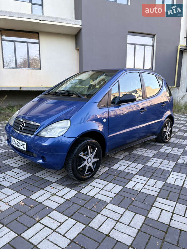 Хэтчбек Mercedes-Benz A-Class 2000 в Буске