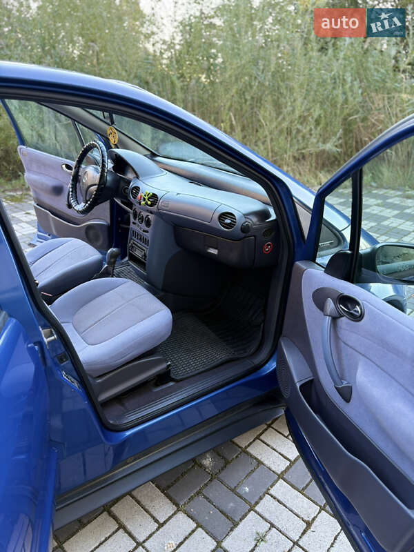 Хэтчбек Mercedes-Benz A-Class 2000 в Буске