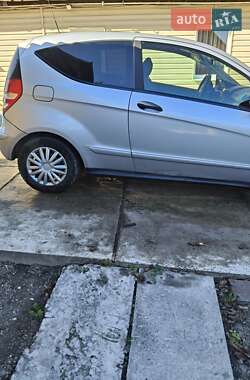 Хэтчбек Mercedes-Benz A-Class 2006 в Полонном