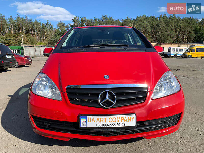 Хэтчбек Mercedes-Benz A-Class 2010 в Киеве фото 8 Хэтчбек Mercedes-Benz A-Class 2010 в Киеве