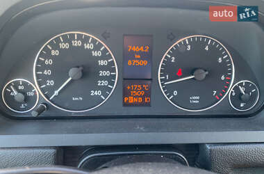 Хэтчбек Mercedes-Benz A-Class 2010 в 