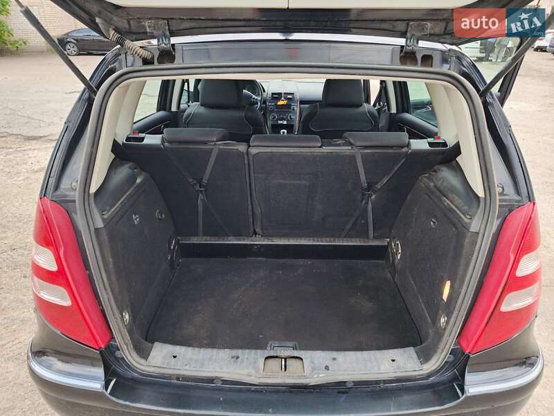 Хетчбек Mercedes-Benz A-Class 2005 в Кривому Розі фото 17 Хетчбек Mercedes-Benz A-Class 2005 в Кривому Розі