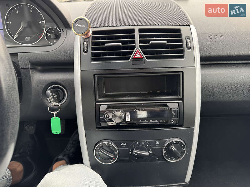 Купе Mercedes-Benz A-Class 2007 в Киеве