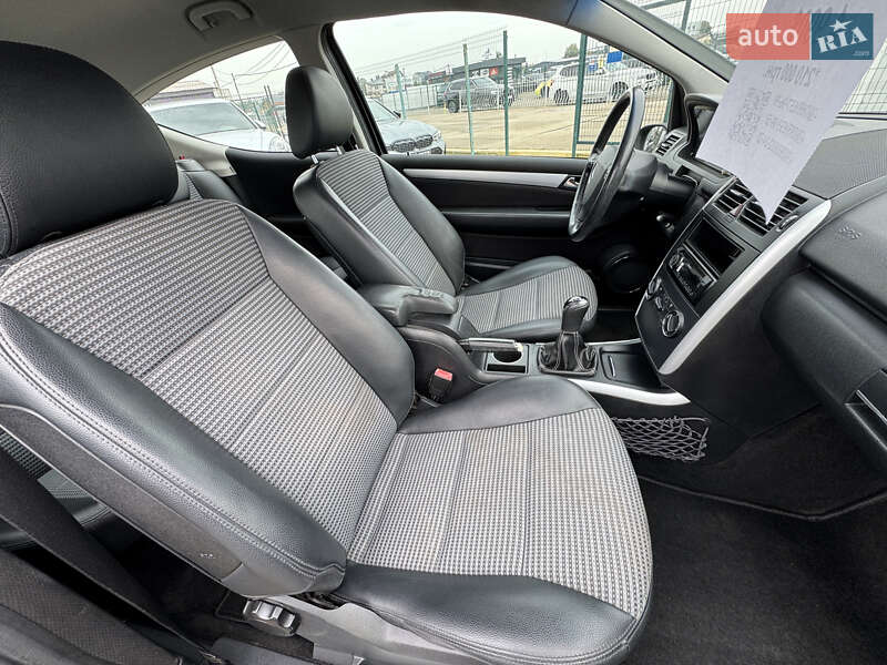 Купе Mercedes-Benz A-Class 2007 в Киеве