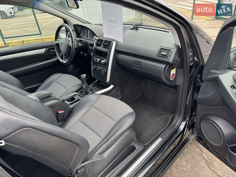 Купе Mercedes-Benz A-Class 2007 в Киеве