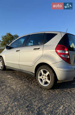 Хэтчбек Mercedes-Benz A-Class 2007 в 